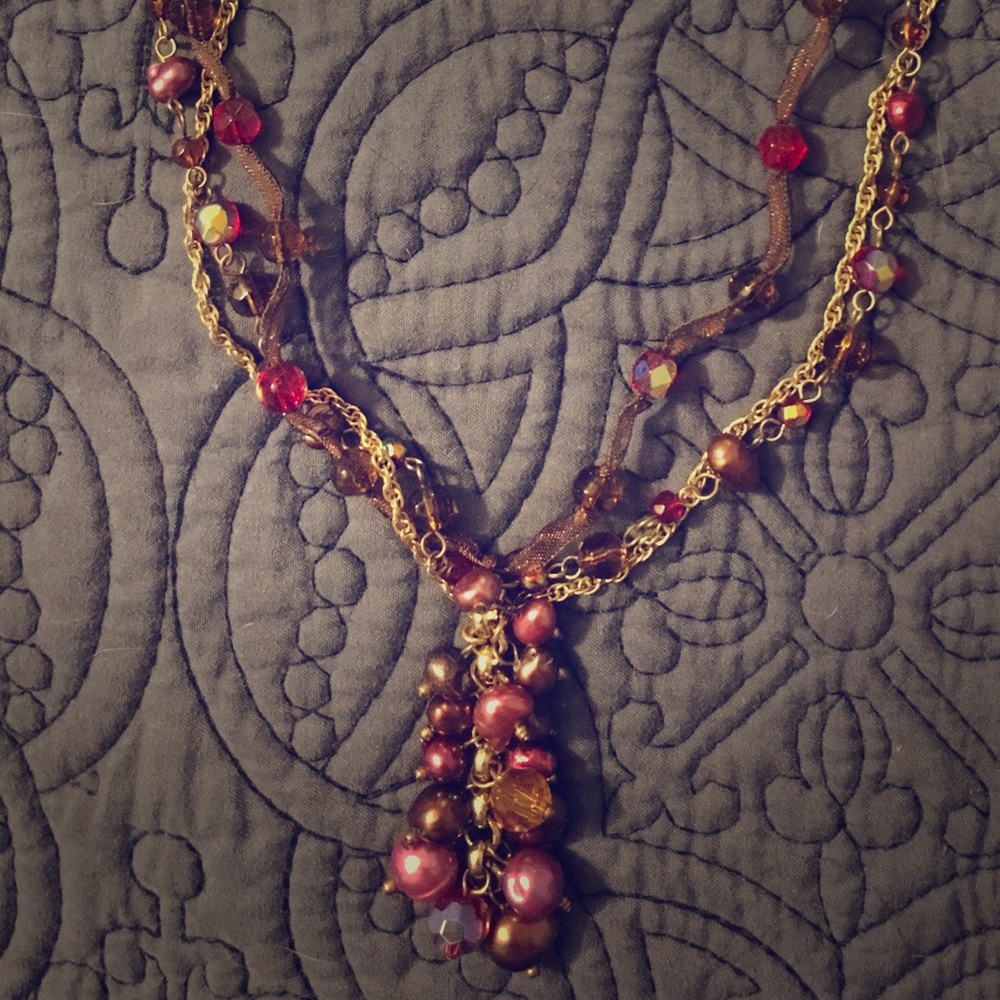 Freshwater Pearl Necklace and Earring Set